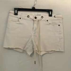 Jean shorts Loft white good condition